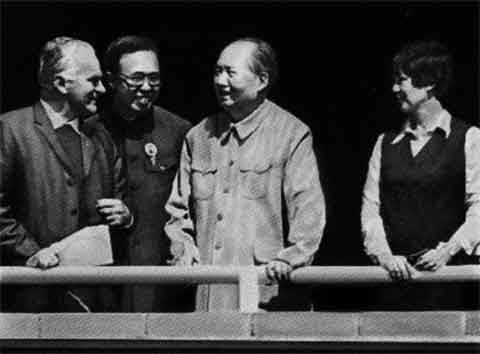 Иллюстрация к книге — Мао Цзэдун [p_96.jpg]