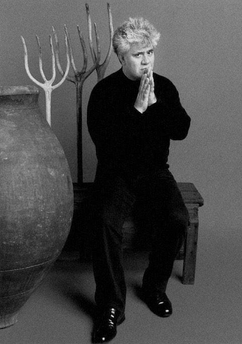 Иллюстрация к книге — Режиссеры настоящего. В 2 томах. Том 1. Визионеры и мегаломаны [i_015.jpg]