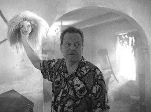 Иллюстрация к книге — Режиссеры настоящего. В 2 томах. Том 1. Визионеры и мегаломаны [i_058.jpg]