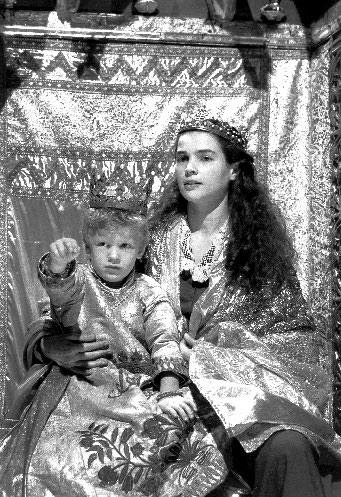 Иллюстрация к книге — Режиссеры настоящего. В 2 томах. Том 1. Визионеры и мегаломаны [i_068.jpg]