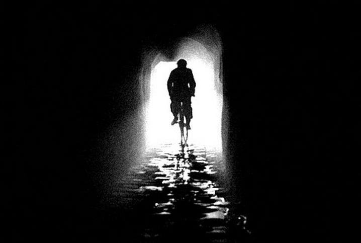 Иллюстрация к книге — Режиссеры настоящего. В 2 томах. Том 1. Визионеры и мегаломаны [i_122.jpg]