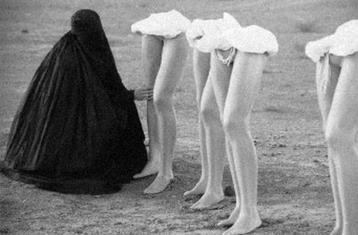 Иллюстрация к книге — Режиссеры настоящего. В 2 томах. Том 1. Визионеры и мегаломаны [i_125.jpg]