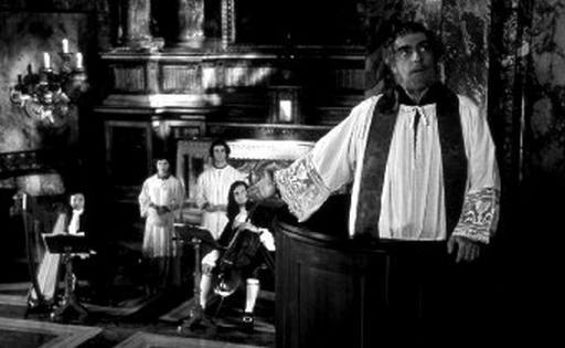 Иллюстрация к книге — Режиссеры настоящего. В 2 томах. Том 1. Визионеры и мегаломаны [i_129.jpg]