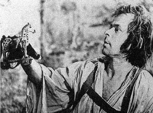 Иллюстрация к книге — Режиссеры настоящего. В 2 томах. Том 1. Визионеры и мегаломаны [i_156.jpg]