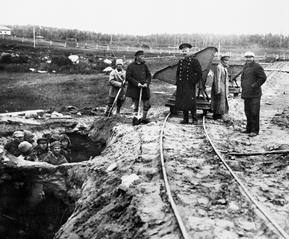 Иллюстрация к книге — Тайная история Владимира Набокова [i_013.jpg]