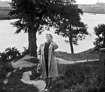 Иллюстрация к книге — Я пытаюсь восстановить черты [_113.jpg]