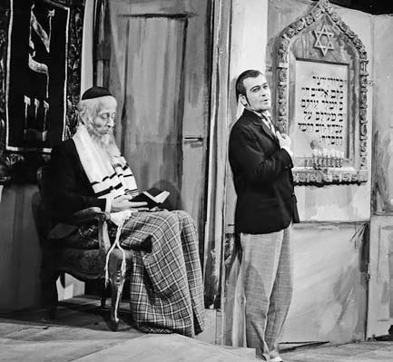 Иллюстрация к книге — Я пытаюсь восстановить черты [_118.jpg]