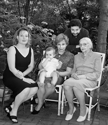 Иллюстрация к книге — Я пытаюсь восстановить черты [_128.jpg]