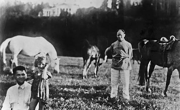 Иллюстрация к книге — Я пытаюсь восстановить черты [_56.jpg]