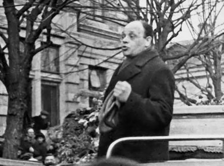 Иллюстрация к книге — Я пытаюсь восстановить черты [_80.jpg]