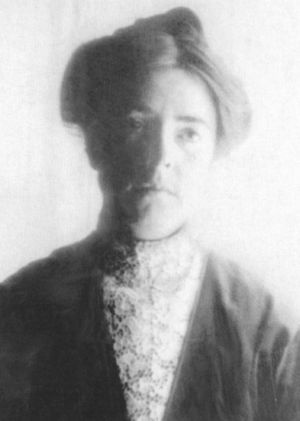 Иллюстрация к книге — Максимилиан Волошин, или Себя забывший Бог [i_024.jpg]