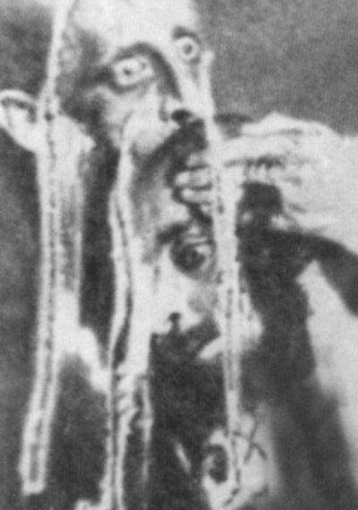 Иллюстрация к книге — Максимилиан Волошин, или Себя забывший Бог [i_054.jpg]