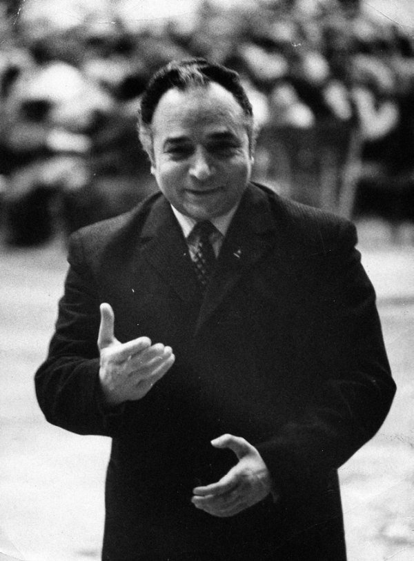 Иллюстрация к книге — Воспоминания провинциального телевизионщика [i_001.jpg]