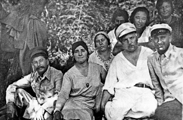 Иллюстрация к книге — Великие тайны великих людей [_15.jpg]