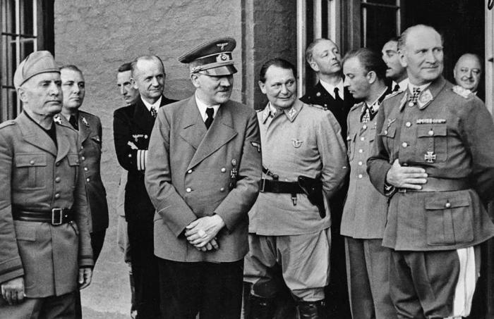 Иллюстрация к книге — Великие тайны великих людей [_25.jpg]