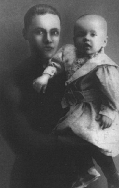 Иллюстрация к книге — Леонид Леонов [i_004.jpg]