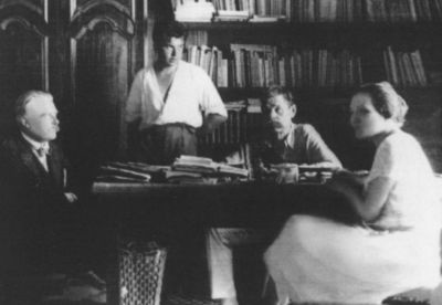 Иллюстрация к книге — Леонид Леонов [i_027.jpg]