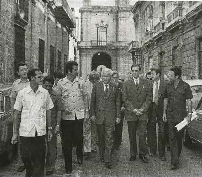 Иллюстрация к книге — Черненко [i_023.jpg]