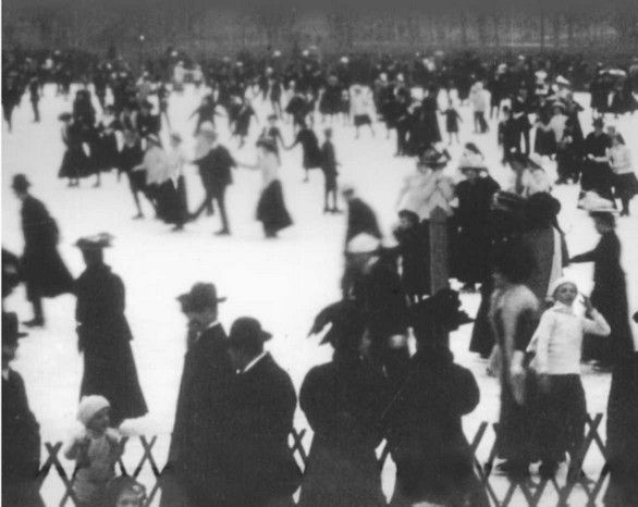 Иллюстрация к книге — Лариса Рейснер [i_014.jpg]