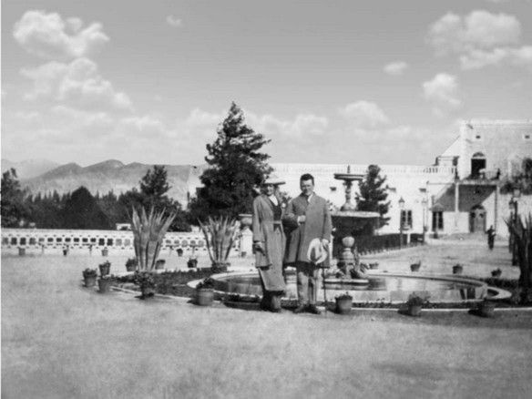 Иллюстрация к книге — Лариса Рейснер [i_049.jpg]