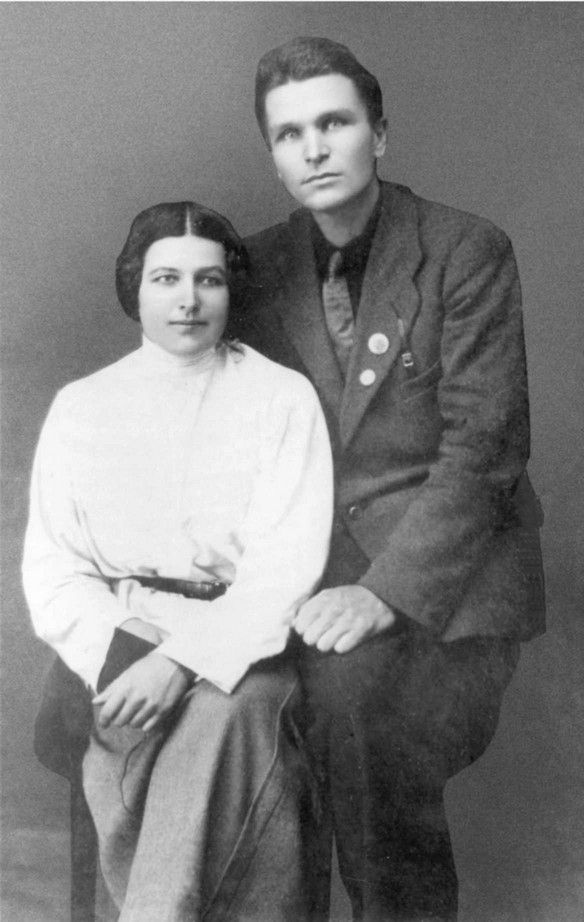 Иллюстрация к книге — Лариса Рейснер [i_055.jpg]