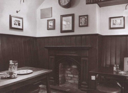 Иллюстрация к книге — Толкин [i_024.jpg]