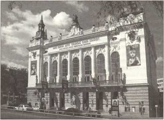 Иллюстрация к книге — Русский Берлин [i_038.jpg]