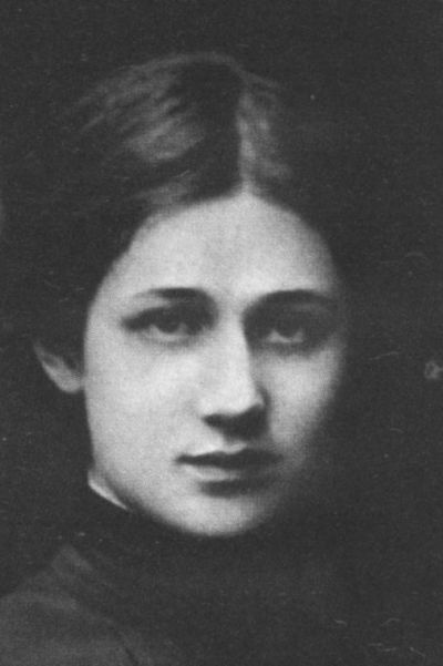 Иллюстрация к книге — Николай Гумилев [i_009.jpg]