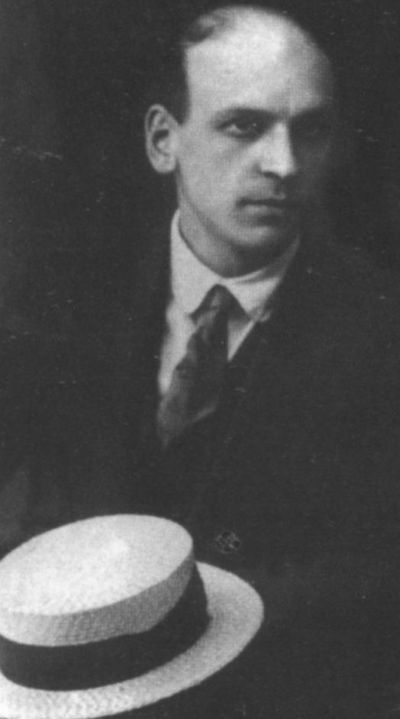 Иллюстрация к книге — Николай Гумилев [i_031.jpg]