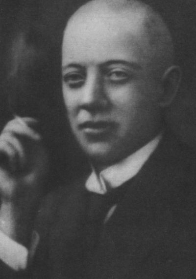 Иллюстрация к книге — Николай Гумилев [i_056.jpg]