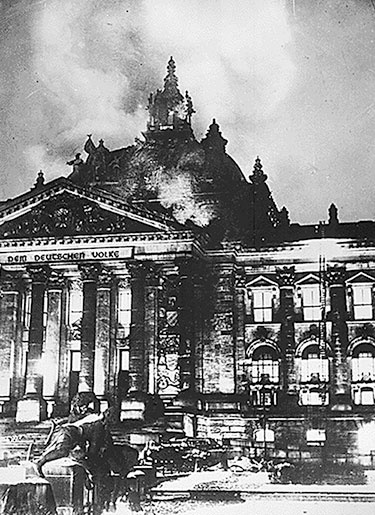 Иллюстрация к книге — Мой лучший друг товарищ Сталин [i_011.jpg]