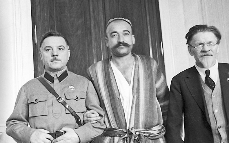 Иллюстрация к книге — Друг мой, враг мой... [i_066.jpg]