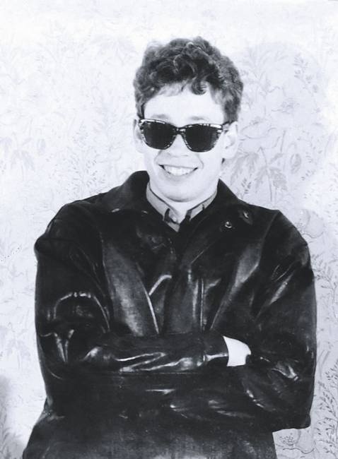 Иллюстрация к книге — Леонид Слуцкий. Тренер из соседнего двора [i_009.jpg]