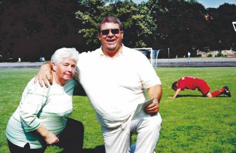 Иллюстрация к книге — Леонид Слуцкий. Тренер из соседнего двора [i_020.jpg]