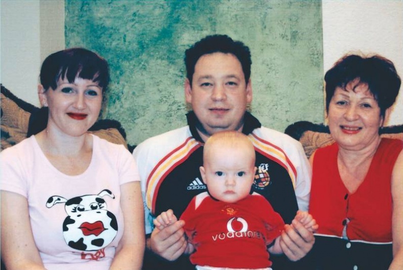 Иллюстрация к книге — Леонид Слуцкий. Тренер из соседнего двора [i_030.jpg]