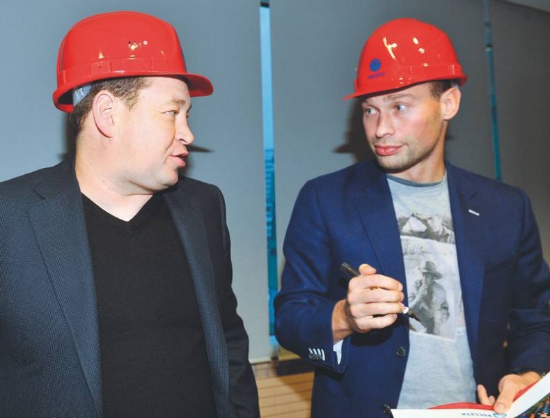 Иллюстрация к книге — Леонид Слуцкий. Тренер из соседнего двора [i_066.jpg]