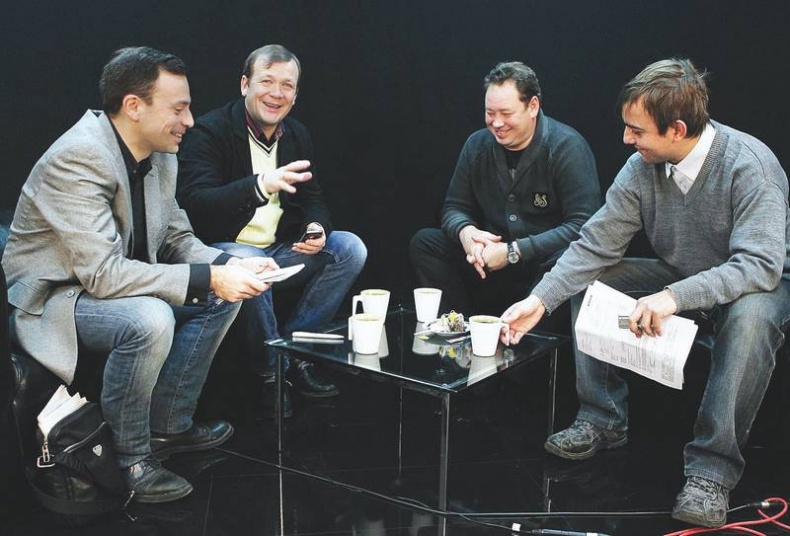 Иллюстрация к книге — Леонид Слуцкий. Тренер из соседнего двора [i_067.jpg]