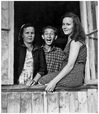 Иллюстрация к книге — Жизнь как КИНО, или Мой муж Авдотья Никитична [i_017.jpg]