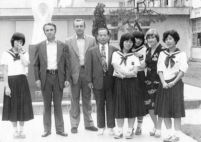 Иллюстрация к книге — Сырок [i_009.jpg]