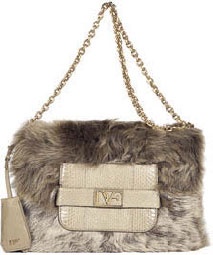 Иллюстрация к книге — Маленькие секреты большого гардероба [_212.jpg]