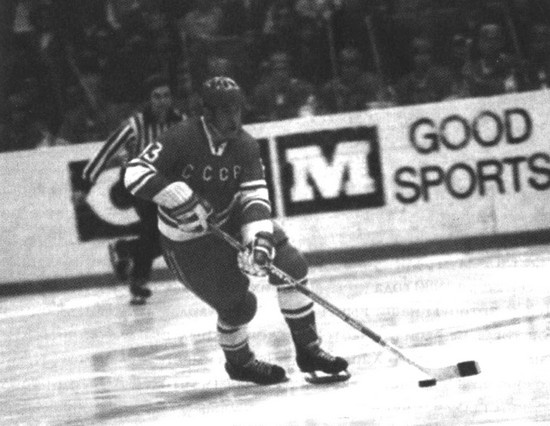 Иллюстрация к книге — Валерий Харламов. Легенда №17 [i_134.jpg]