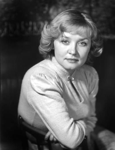 Иллюстрация к книге — Роковые женщины советского кино [_05.jpg]