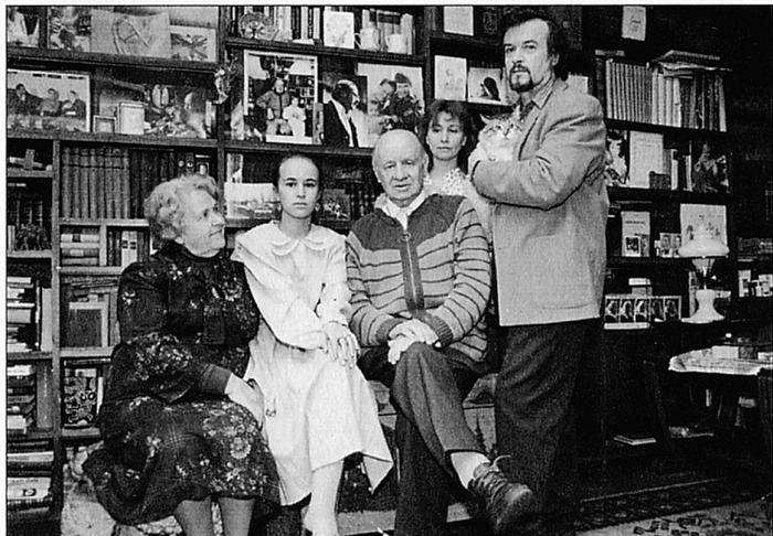 Иллюстрация к книге — Удивление перед жизнью. Воспоминания [i_031.jpg]