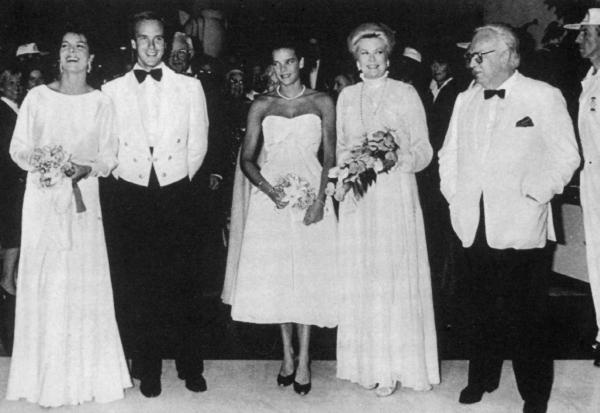 Иллюстрация к книге — Принцесса Монако [i_043.jpg]