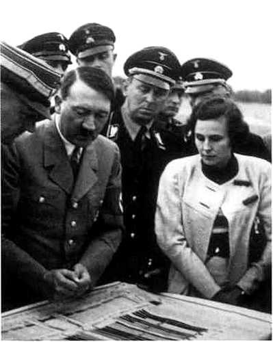 Иллюстрация к книге — Лени Рифеншталь. Мемуары [i_037.jpg]