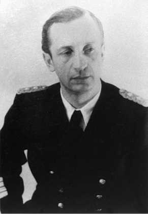 Иллюстрация к книге — Морские дьяволы. Из жизни водолазов-разведчиков Балтийского флота ВМФ [image4.jpg]