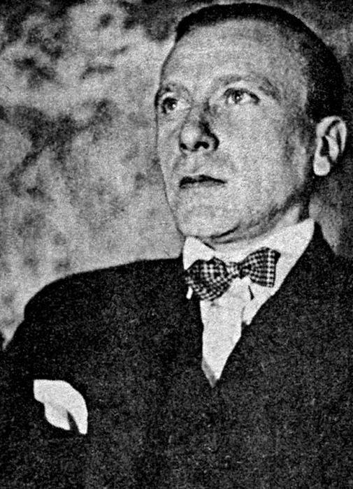 Иллюстрация к книге — На Фонтанке водку пил [i_046.jpg]