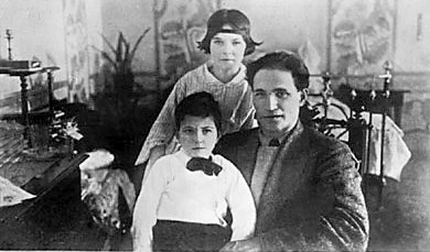 Иллюстрация к книге — Первая встреча – последняя встреча [i_050.jpg]