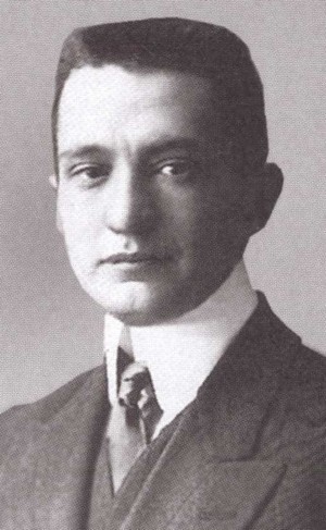 Иллюстрация к книге — Василий Шульгин. Судьба русского националиста [i_030.jpg]