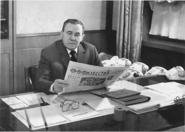 Иллюстрация к книге — Громыко [i_055.jpg]